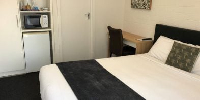 Queen Economy Rooms Accommodation - Frewville Motor Inn